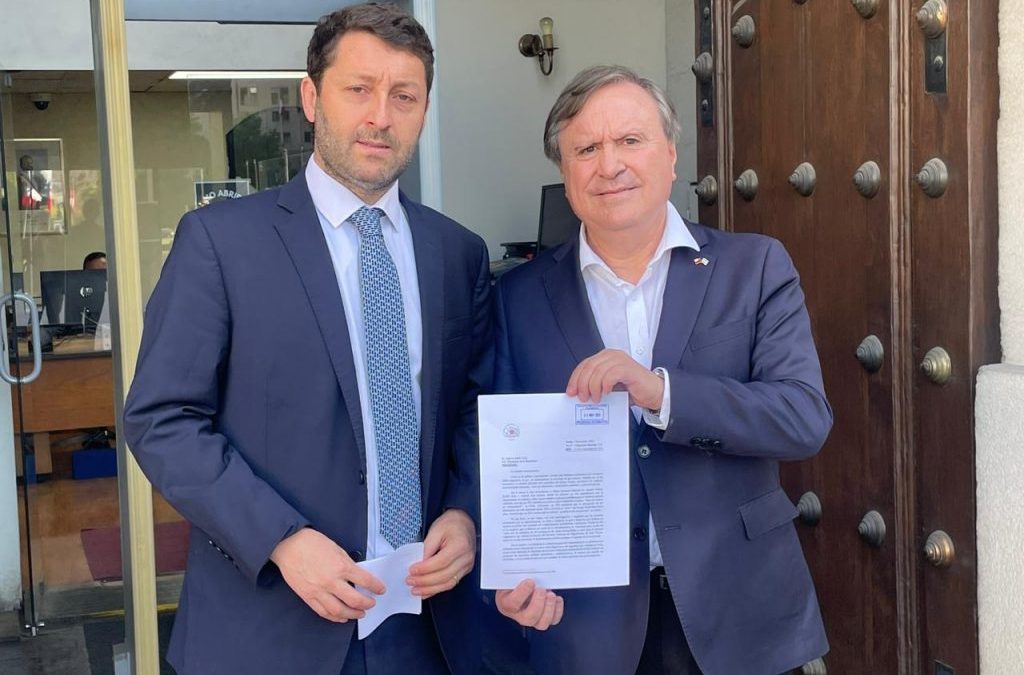 Test de drogas a autoridades: UDI acusa “improvisación” del Gobierno y advierte que podrían incumplir plazos tras declararse “desierta” la licitación