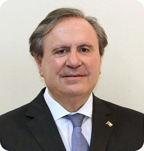 MOREIRA